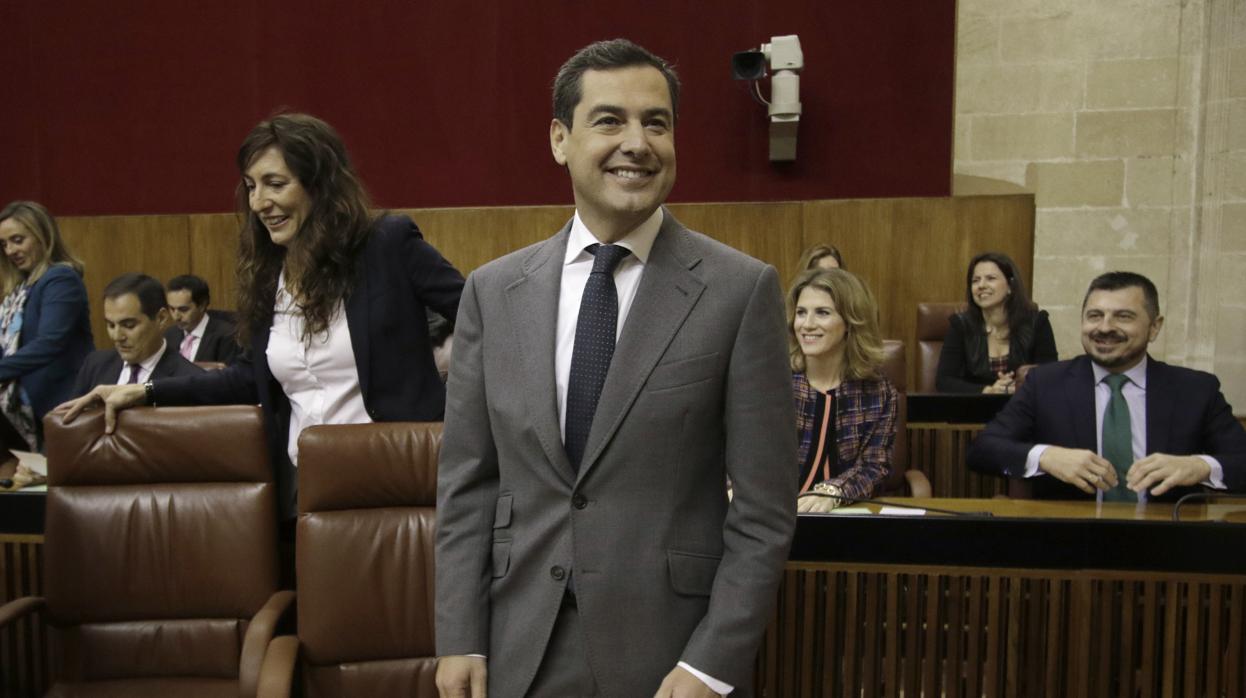 Juanma Moreno Bonilla, en el Parlamento de Andalucía
