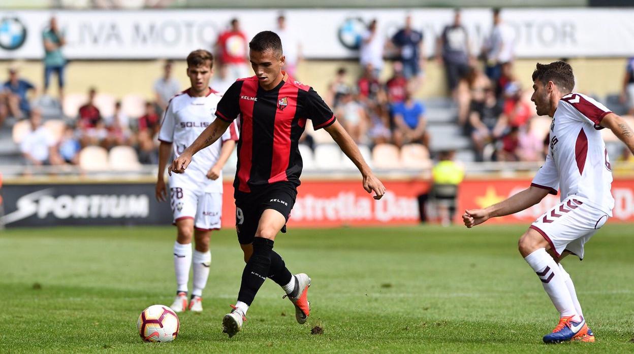 Álex Carbonell, en un partido con el Reus