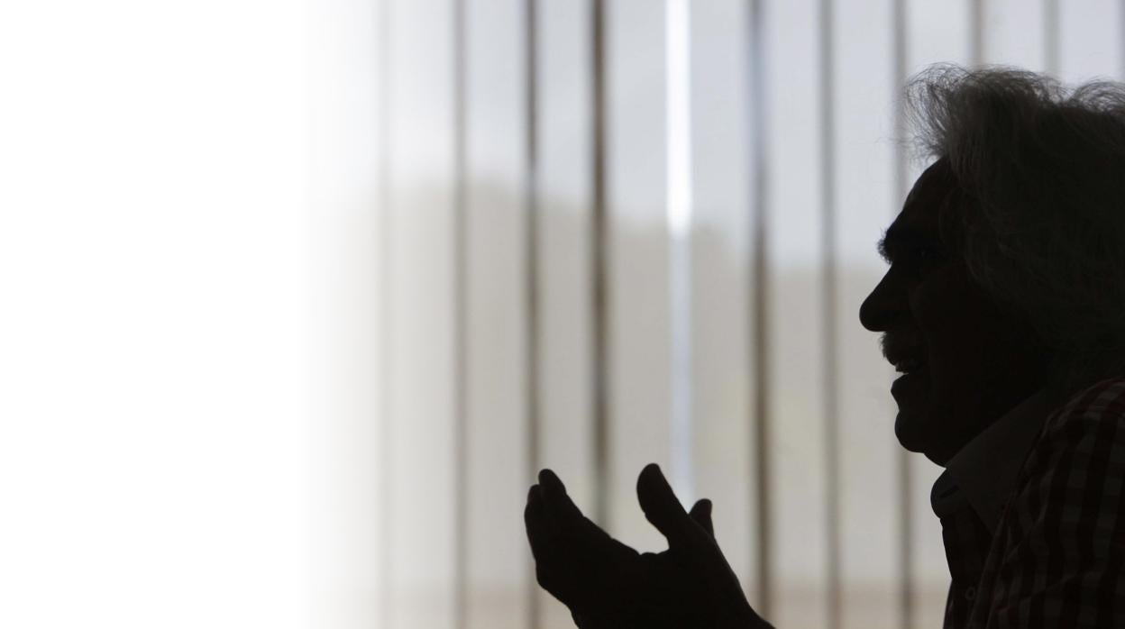 Rafael Sánchez en sus oficinas de Arenal 2000 en una entrevista con ABC