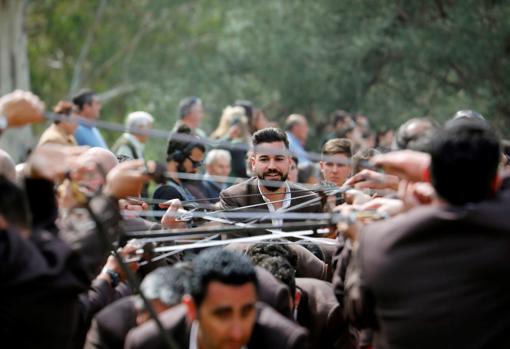 La Danza de las Espadas congrega a miles de personas en Obejo