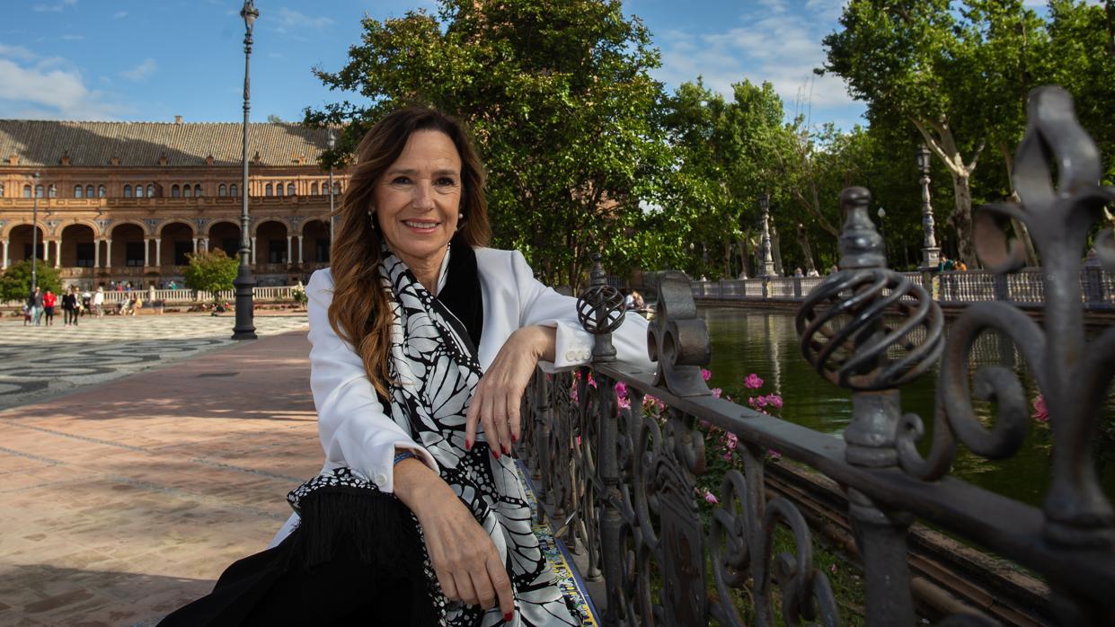 Teresa Jiménez-Becerril, en la Plaza de España