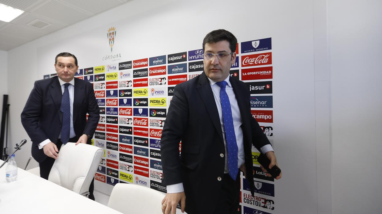León, tras una rueda de prensa