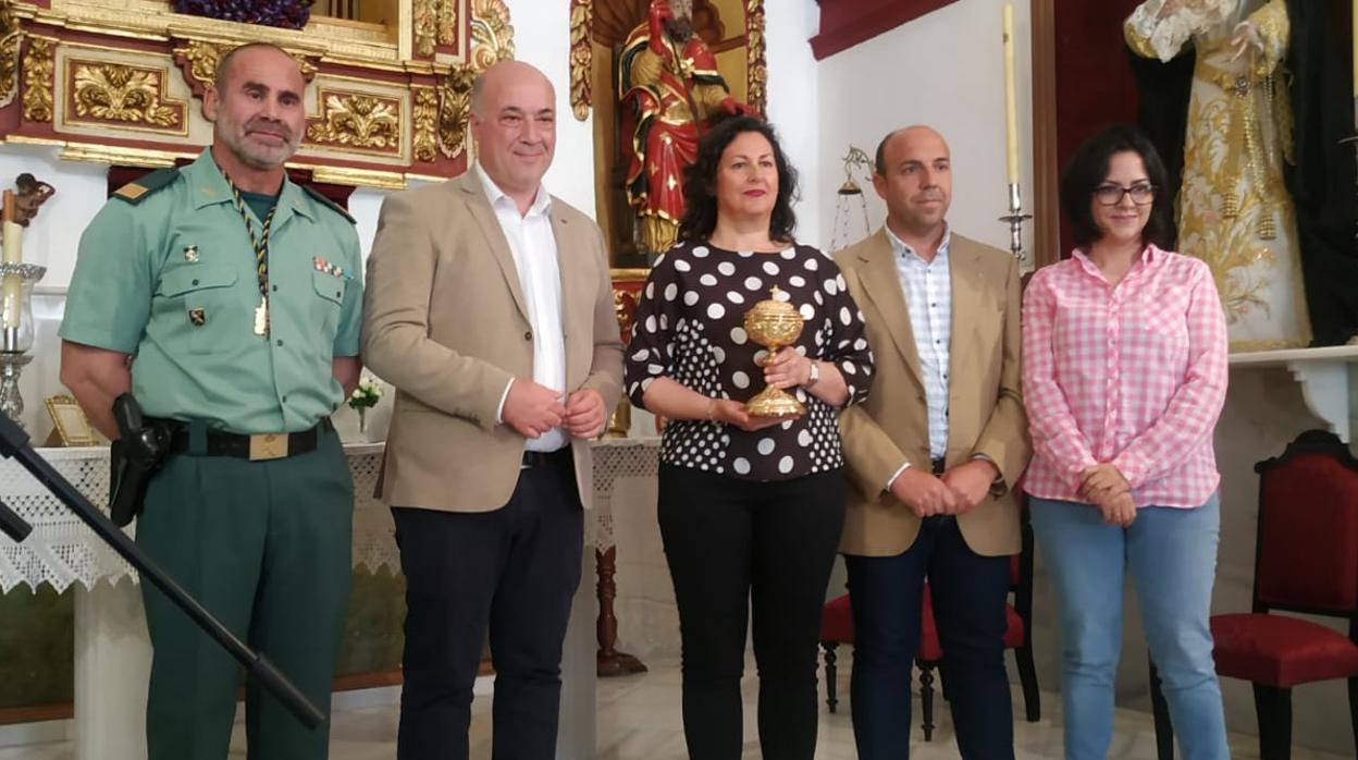 Acto de entrega del Copón Divino a sus propietarios