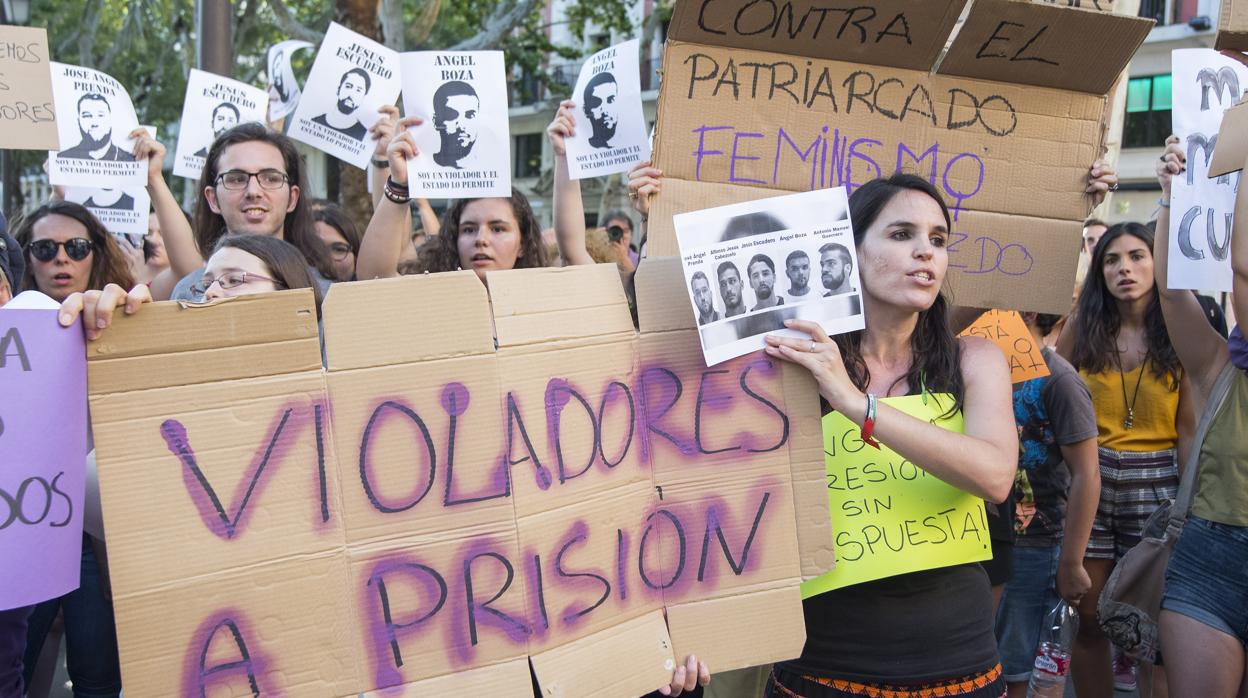 La consejera de Igualdad, Políticas Sociales y Conciliación, Rocío Ruiz