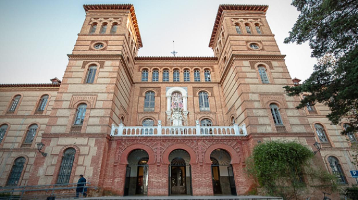 La Facultad de Documentación y Biblioteconomía de la Universidad de Granada, entre las 50 mejores.