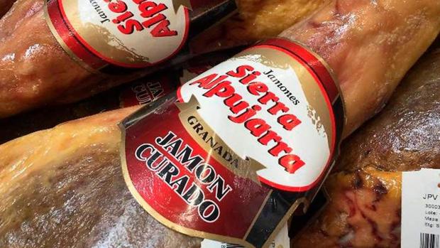 La empresa del jamón polaco Sierra Alpujarra defiende que sus secaderos están en Granada