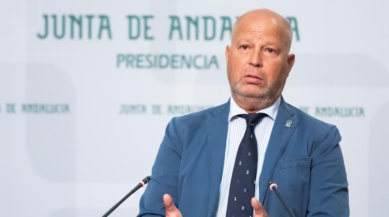 El consejero de Educación, Javier Imbroda, en San Telmo