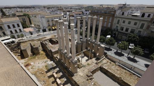 Las obras para hacer visitable el Templo Romano se encuentran paradas
