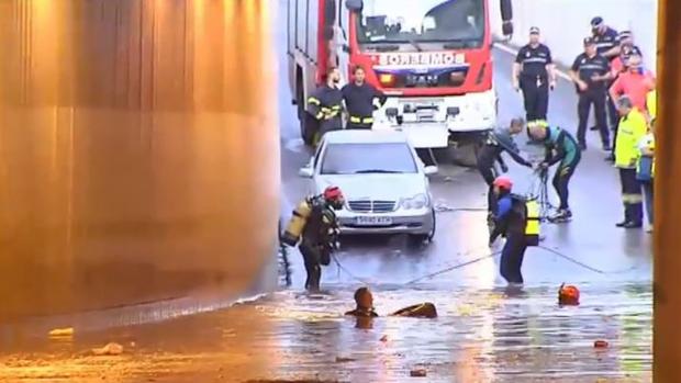 Un muerto en Almería al quedar su coche atrapado a causa de las intensas lluvias