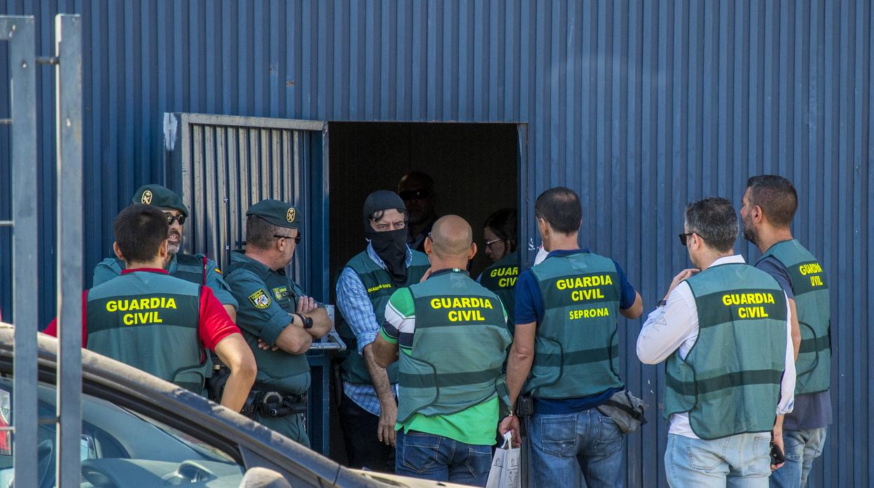 Operación policial a cargo de la Guardia Civil en la empresa Magrudis