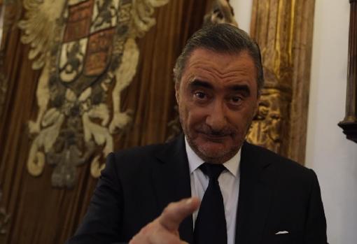 La entrega del galardón se celebraba en las Bodegas del Grupo Estévez en Jerez