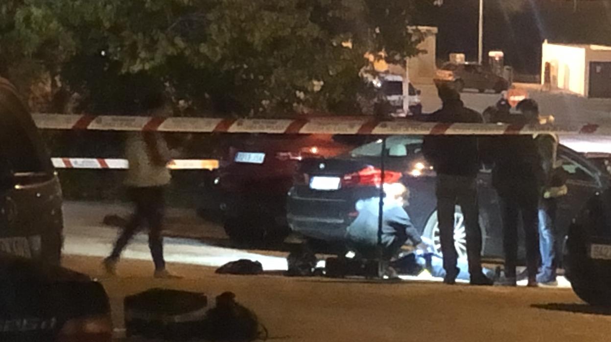Un hombre ha sido asesinado este martes junto al camping Cabopino en Marbella