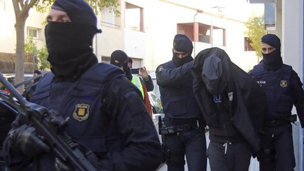 Detienen en Torremolinos a un captador de terroristas para varios grupos islámicos