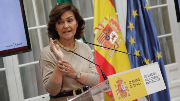 Carmen Calvo amenaza con llevar a la Justicia a quien la vincule con el caso ERE Andalucía