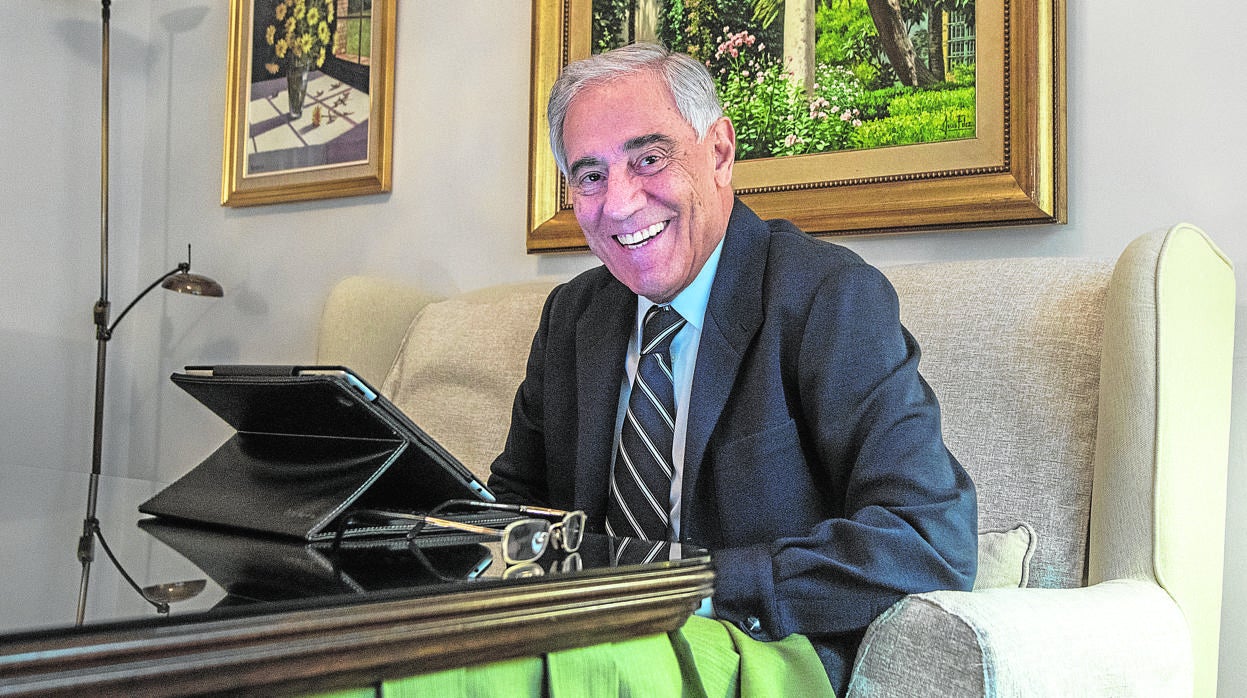 Luis Marín Sicilia en una entrevista