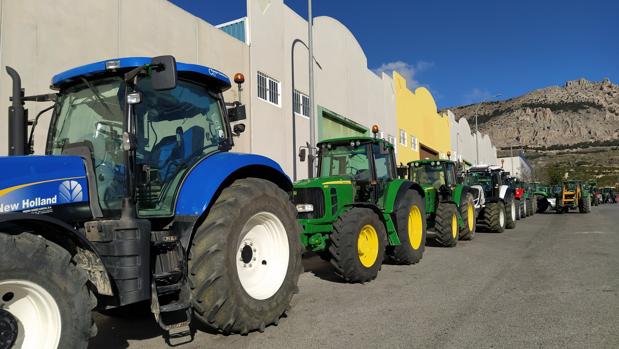 Los cortes de tráfico en la A-92 Norte por las tractoradas de Almería y Granada