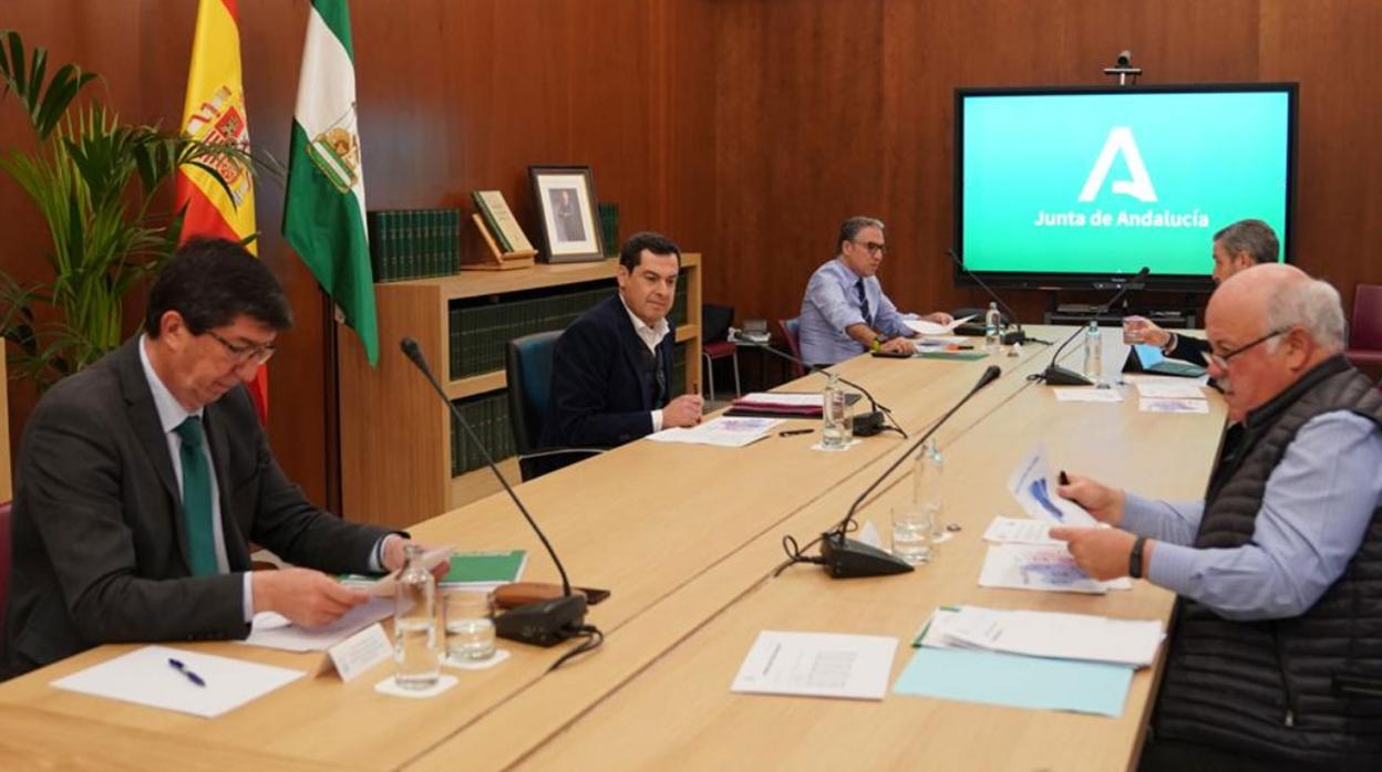 Reunión del Comité de Crisis de la Junta de Andalucía