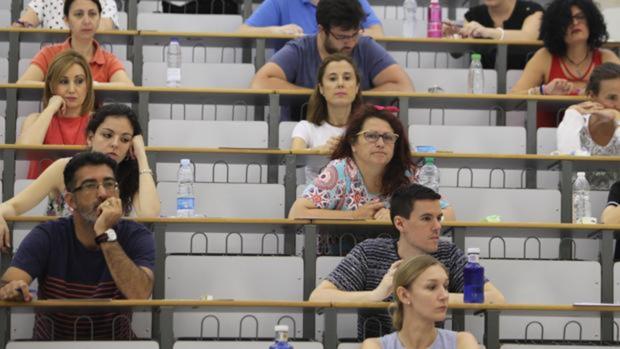 La Junta rechaza convertir a los interinos de Andalucía en fijos tras la sentencia europea