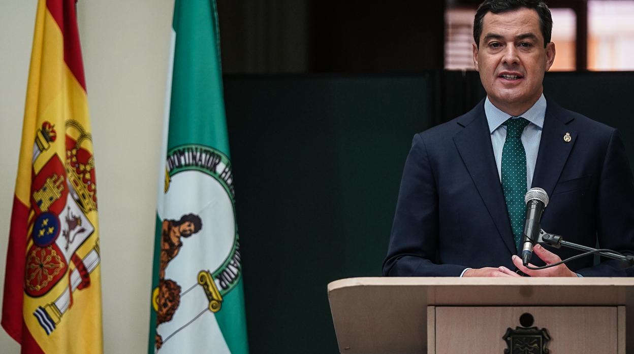 El presidente de la Junta de Andalucía, Juanma Moreno, en el acto celebrado en Guadix