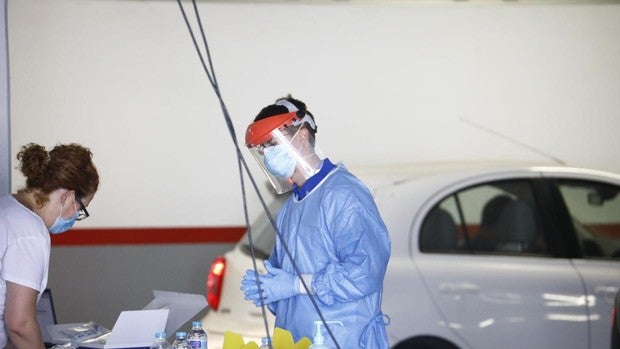 Andalucía suma ya 20 rebrotes de coronavirus y 325 afectados, la cifra más alta desde el desconfinamiento