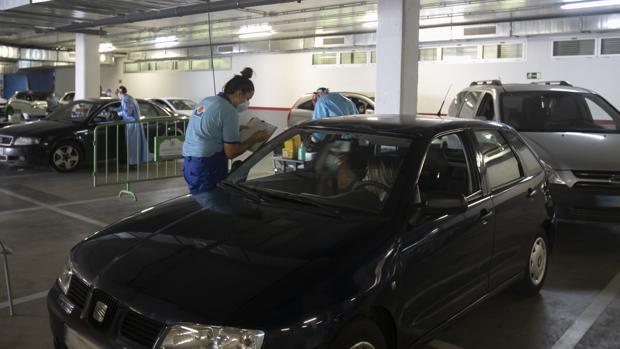 Los contagiados de coronavirus por el brote de la discoteca en Córdoba ascienden ya a 57