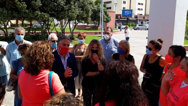 La reunión de González Laya con Picardo enfría el diálogo entre la Junta y el Gobierno central