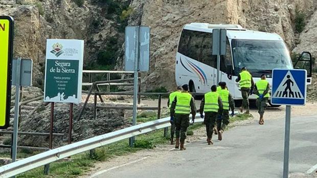 Confinan a centenares de vecinos de Segura de la Sierra libres de coronavirus tras el rebrote en una comunión