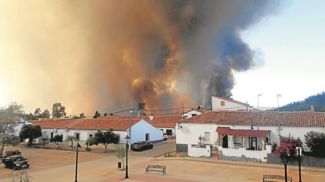 Vista de la zona desde la cercana aldea de El Butrón