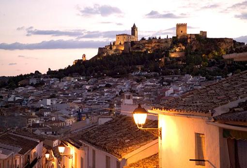 Vista de Alcalá la Real y la Fortaleja de la Mota