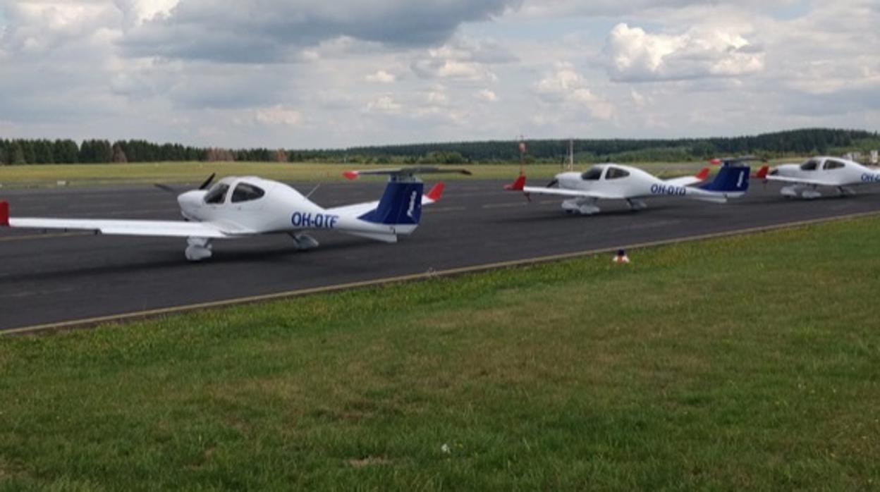 Avionetas de formación de la empresa