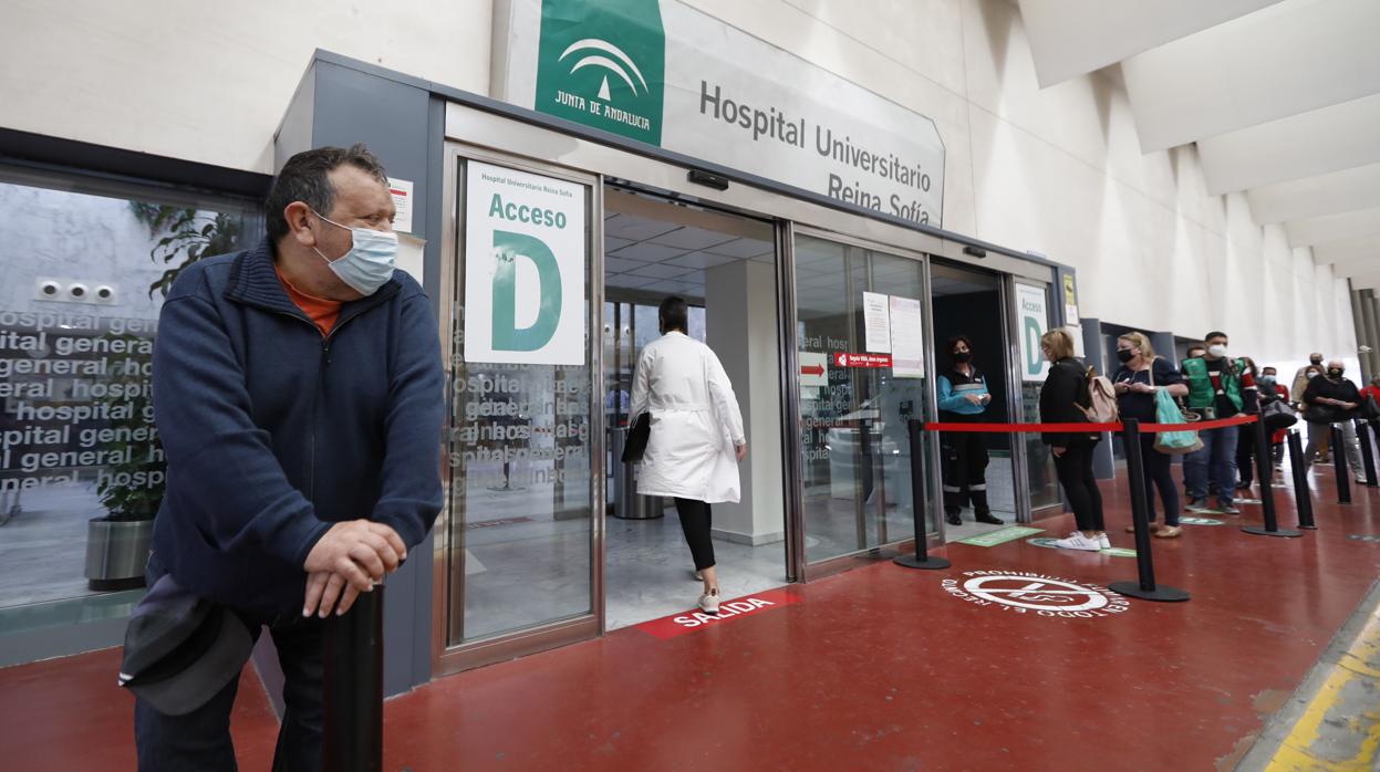 Urgencias y consultas externas del Hospital Reina Sofía de Córdoba