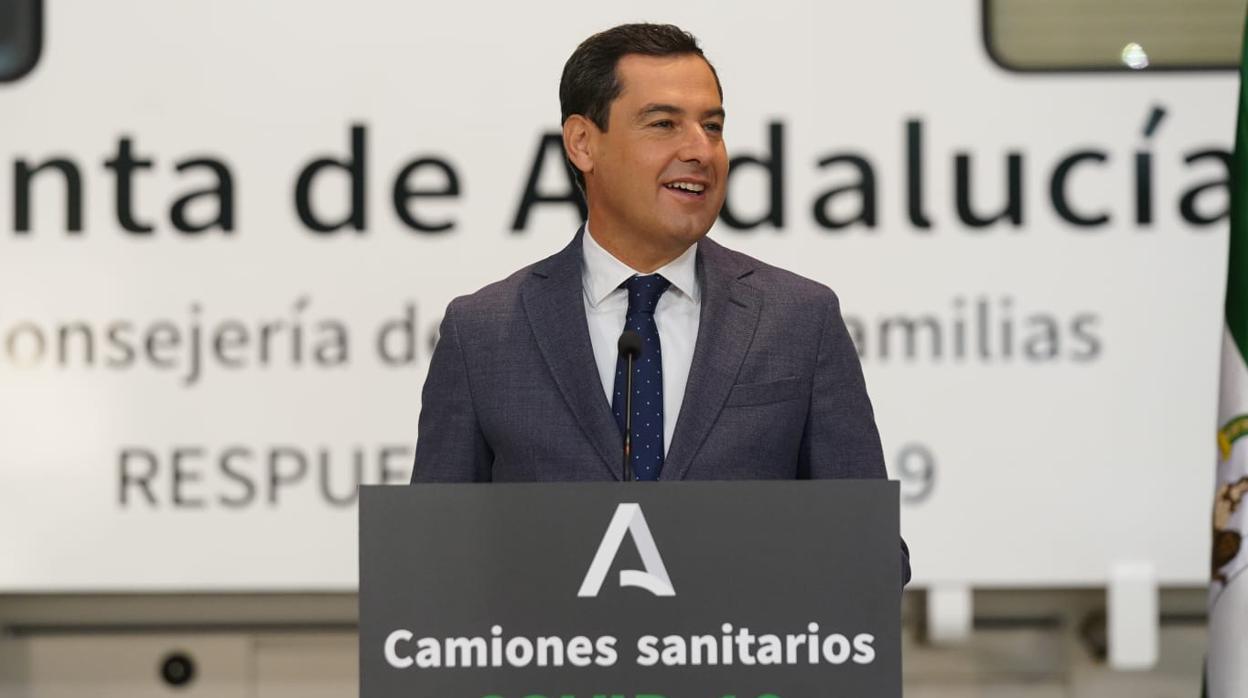 El presidente de la Junta, Juanma Moreno, este viernes en Málaga