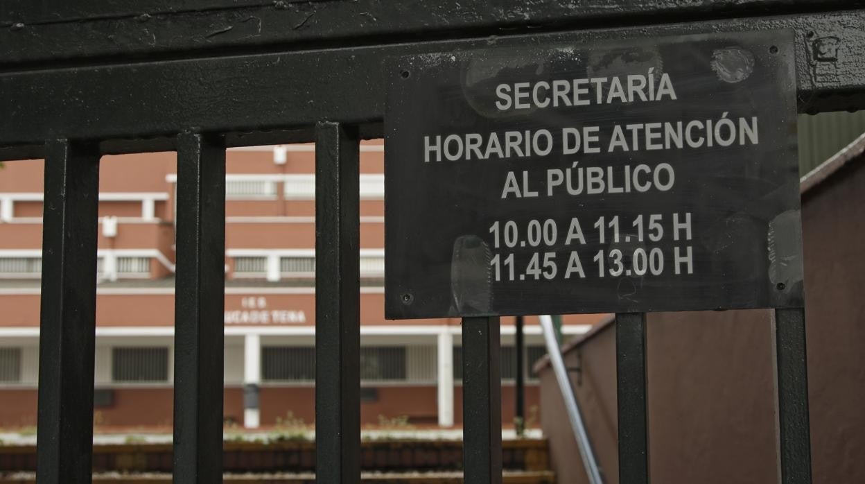 Centro escolar andaluz cerrado