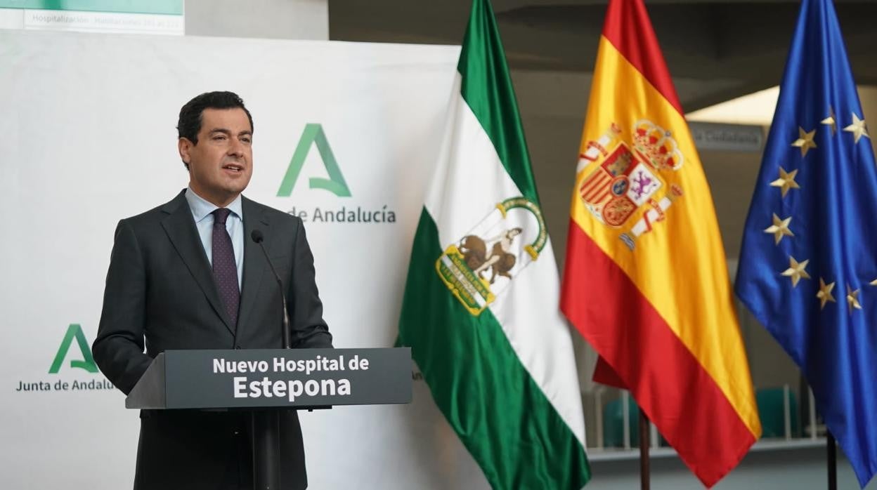 Juanma Moreno, durante su intervención en Estepona