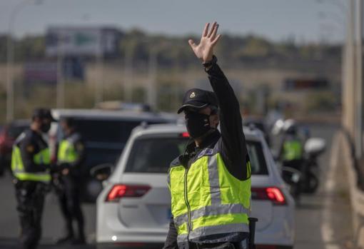 Las ocho provincias andaluzas se mantienen cerradas perimetralmente