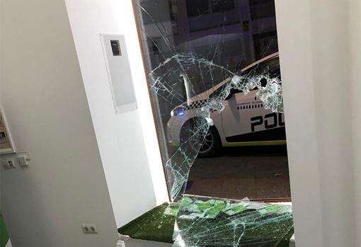 Estado en el que quedó el escaparate