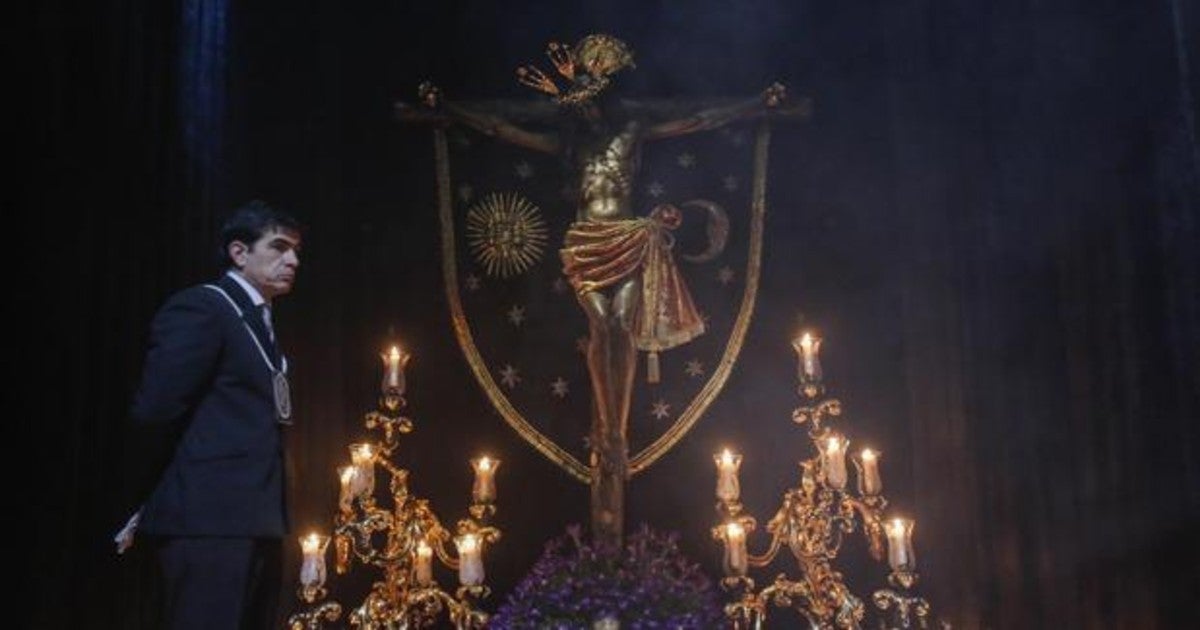 Cristo del Remedio de Ánimas en su templo de San Lorenzo