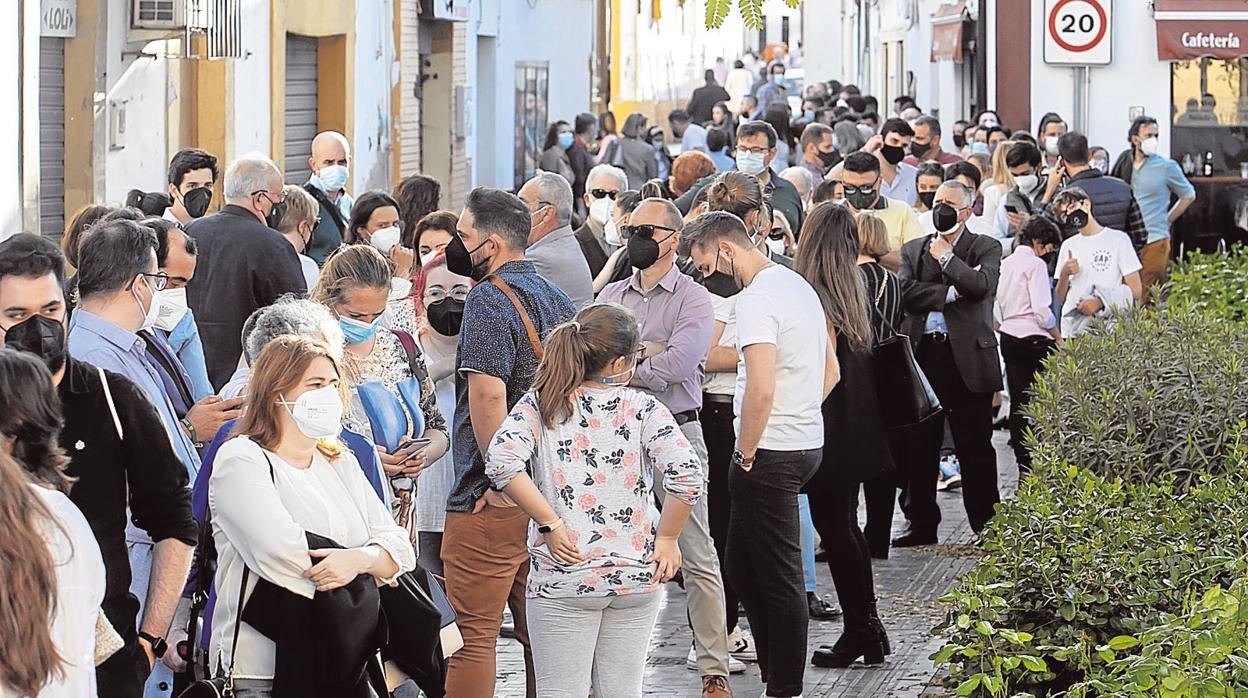 Ambiente en el centro de Córdoba el pasado Jueves Santo