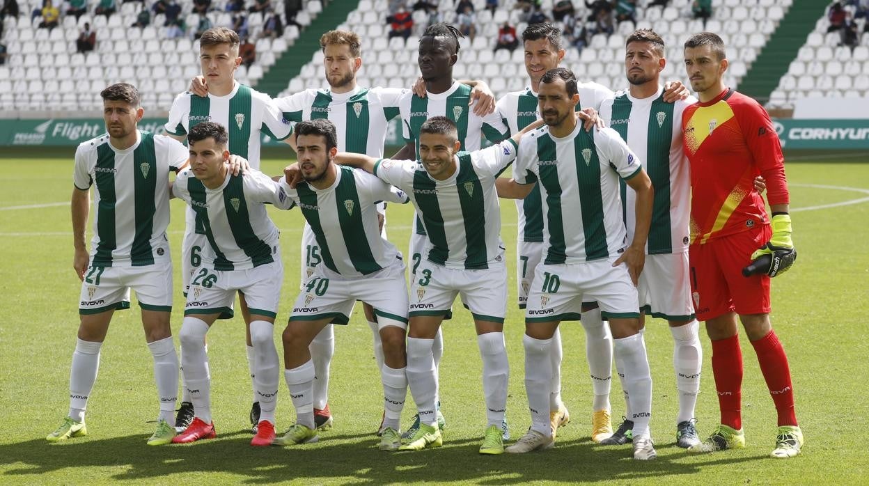 Última alineación del Córdoba CF en la temporada 2020-21
