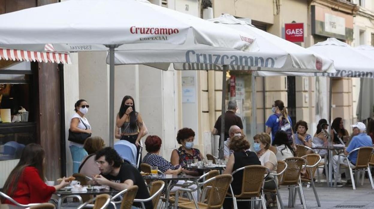 la ampliación de horario en las heladerías fue la única medida admitida por los expertos que frenan de nuevo dos semanas la desescalada