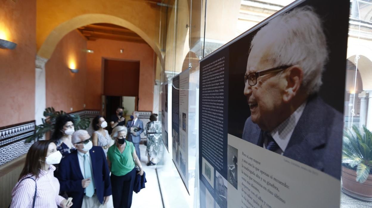 Una de las imágenes de la exposición inaugurada ayer dedicada a Pablo García Baena