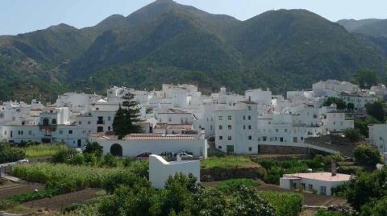 Vista del municipio malagueño de Istán