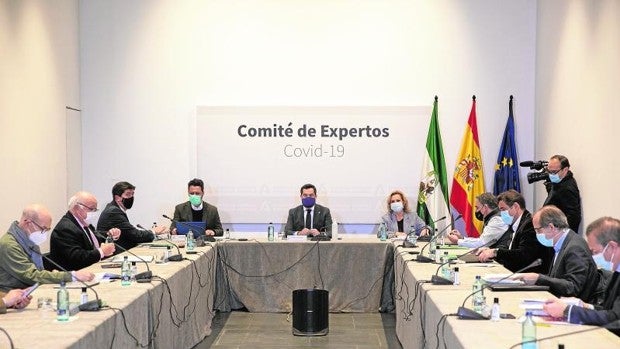 El comité de expertos revisa este martes las medidas contra el Covid en Andalucía