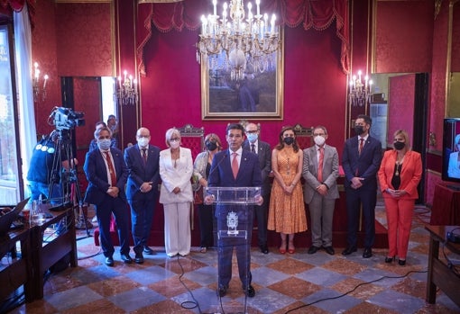 La pugna entre PP y Cs vuelve a regalar Granada al PSOE de Cuenca