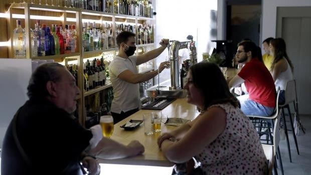 El ocio nocturno de Córdoba exige no ser cabeza de turco de la quinta ola y pide que se amplíe su horario