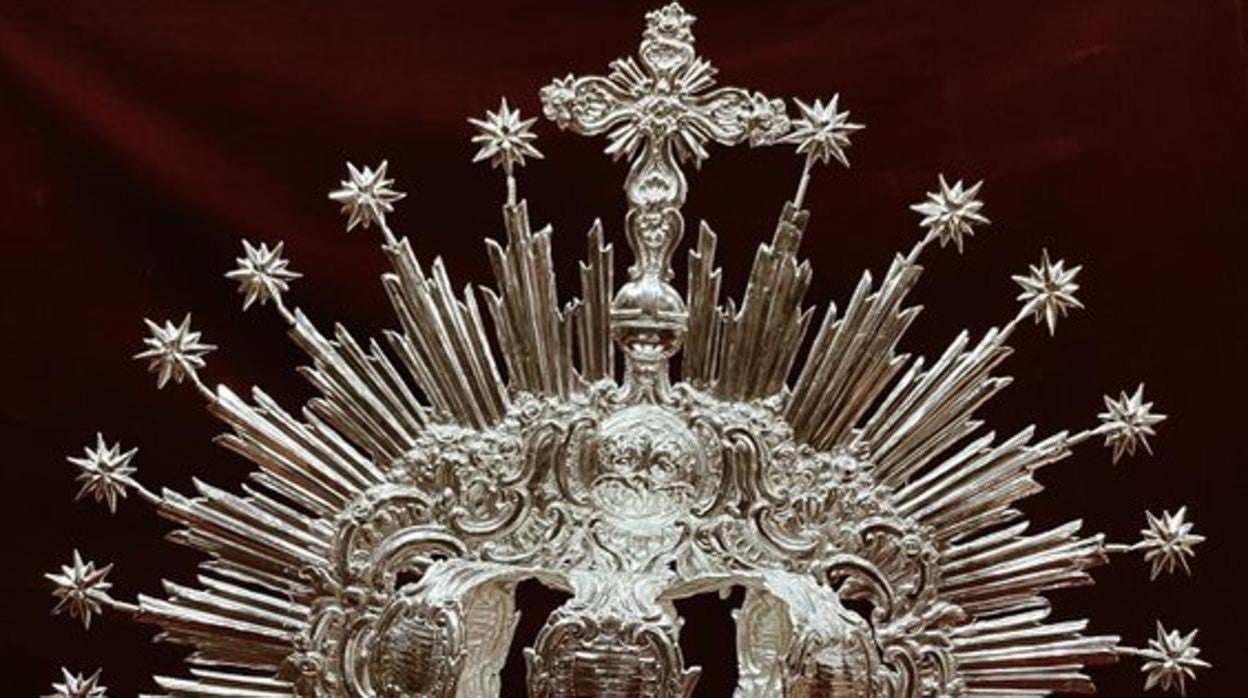 La corona 'de los Negritos', recién restaurada