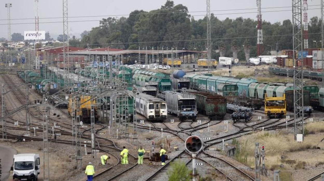 Estación de mercancías de El Higuerón en una imagen de ayer