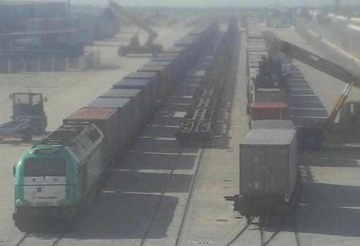 Trenes detenidos por el accidente en la terminal del Puerto de Algeciras