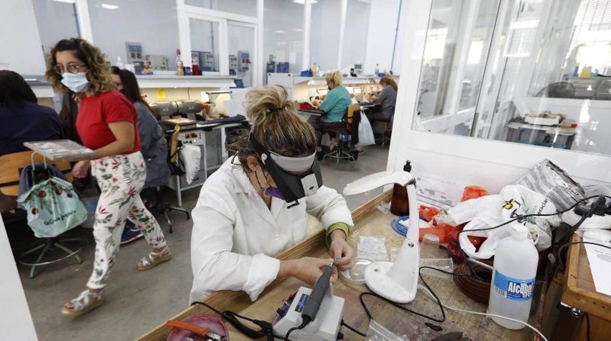 Una empresa del Parque Joyero de Córdoba, en septiembre del año pasado