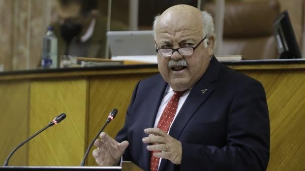 Salud empieza a llamar a los inmunodeprimidos para administrarles la tercera dosis en hospitales de Córdoba